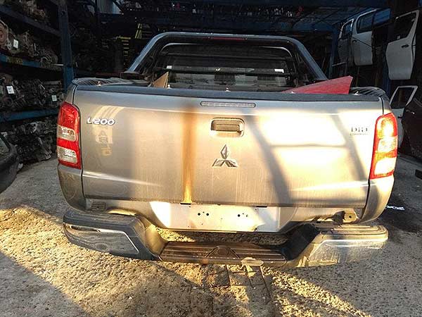  Mitsubishi L200 2016    EN DESARME