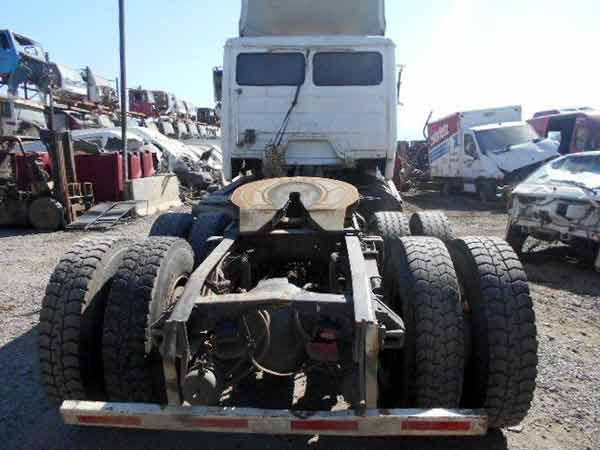  Freightliner FL112 1997    EN DESARME