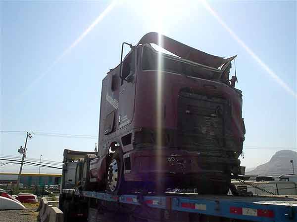  International 9800 2005    EN DESARME