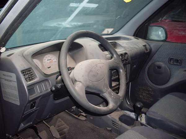  Daihatsu TERIOS 2000    EN DESARME