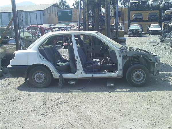  Daihatsu CHARADE 1999    EN DESARME
