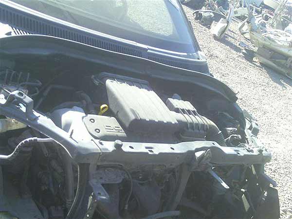 Suzuki SWIFT 2006    EN DESARME