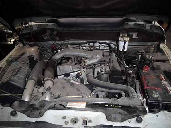  Ssangyong KORANDO 2004    EN DESARME