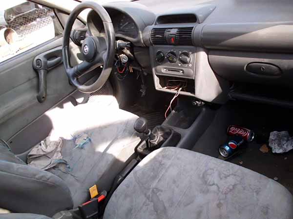  Opel CORSA 1995    EN DESARME