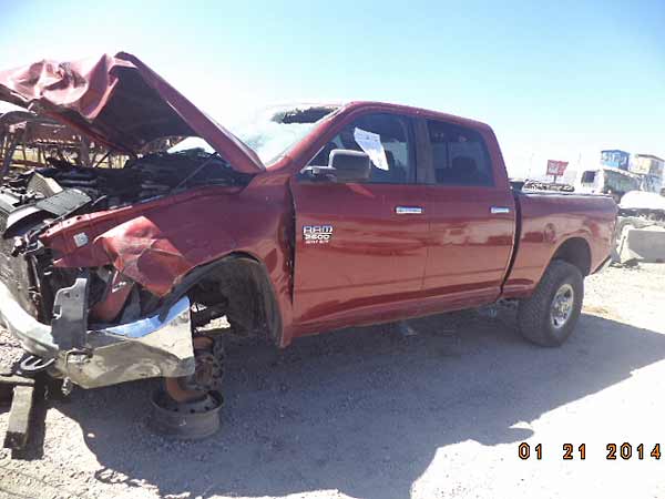MUñON Dodge RAM 2011  USADO  EN DESARME