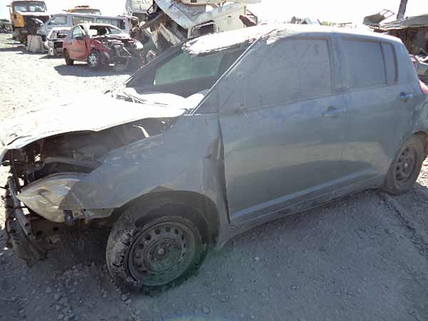  Suzuki SWIFT 2009    EN DESARME