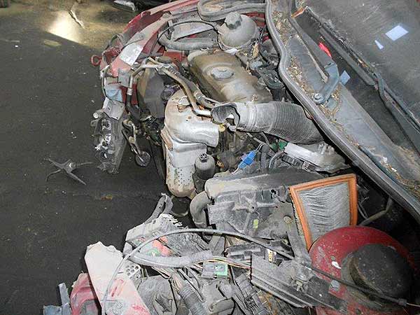  Peugeot 206 2004    EN DESARME