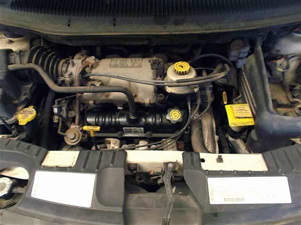  Dodge GRAN CARAVAN 2001    EN DESARME