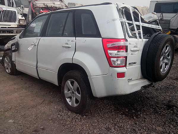  Suzuki GRAND NOMADE 2010    EN DESARME