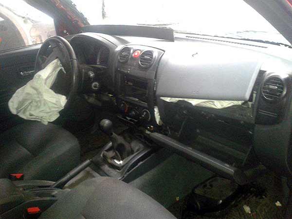  Chevrolet DMAX 2012    EN DESARME