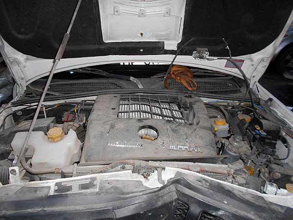  Mahindra PICK UP 2012    EN DESARME