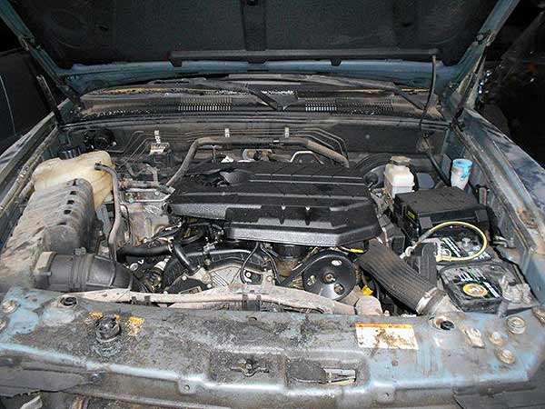  Ssangyong REXTON 2013    EN DESARME
