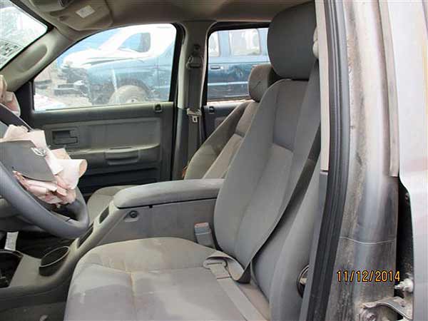  Dodge DAKOTA  2006    EN DESARME