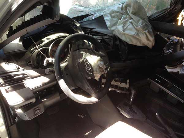  Toyota YARIS 2015    EN DESARME