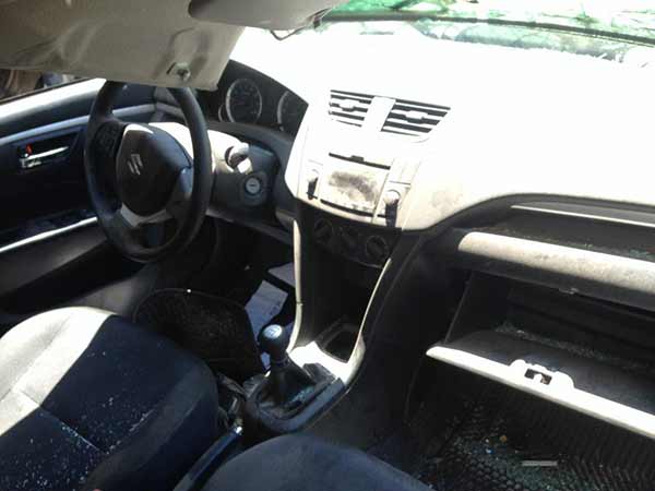  Suzuki SWIFT 2014    EN DESARME
