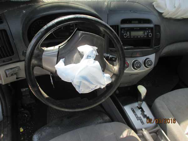  Hyundai ELANTRA 2010    EN DESARME