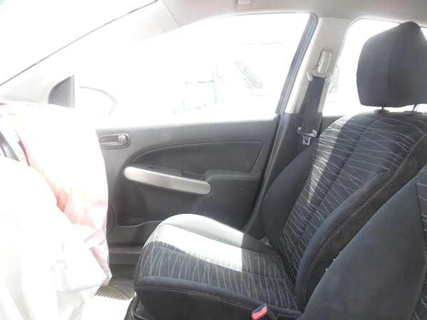  Mazda 2V 2009    EN DESARME