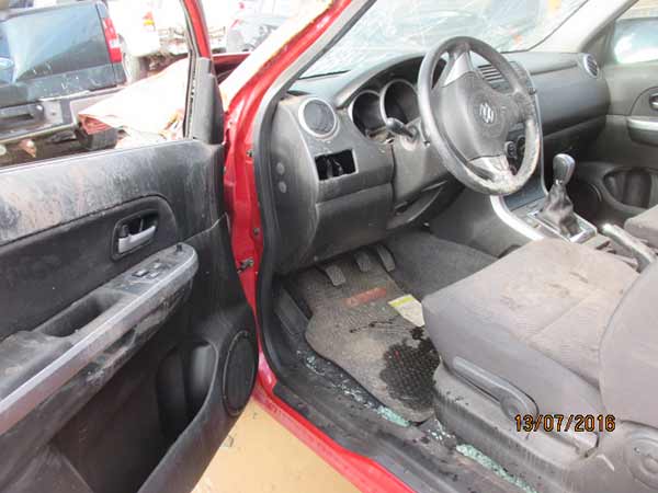  Suzuki GRAND VITARA  2015    EN DESARME