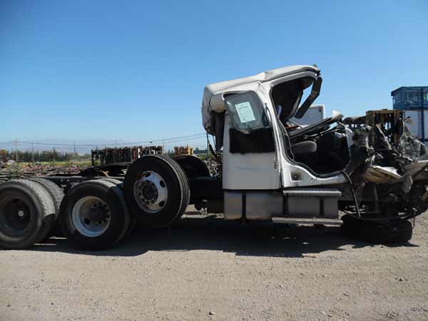  Freightliner M2 2012    EN DESARME