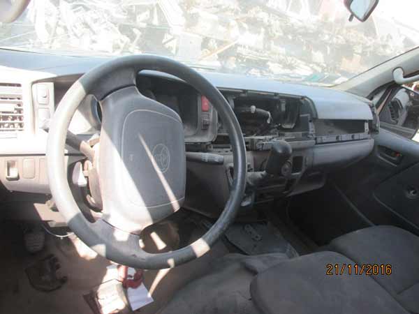 Toyota HIACE 2013    EN DESARME