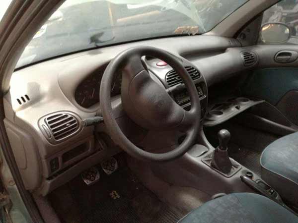  Peugeot 206 2000    EN DESARME