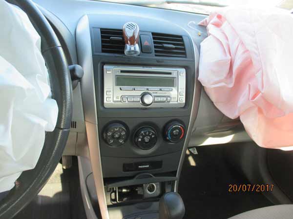  Toyota COROLLA 2009    EN DESARME