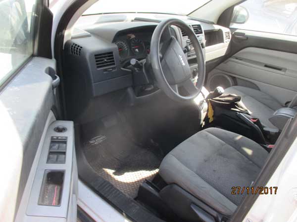  Jeep COMPASS 2007    EN DESARME