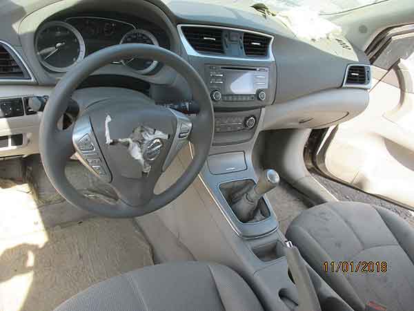  Nissan SENTRA 2015    EN DESARME