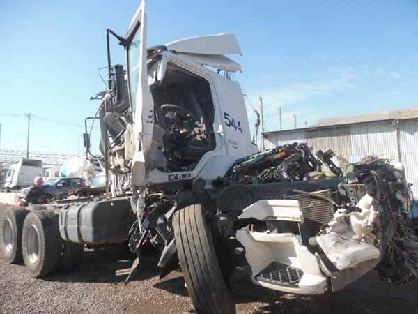  Volvo VM 2015    EN DESARME