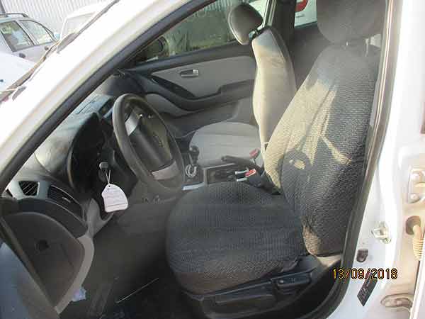  Hyundai ELANTRA 2009    EN DESARME