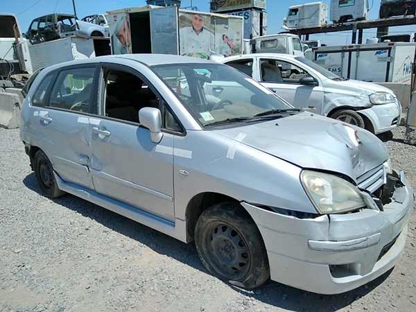  Suzuki AERIO 2006    EN DESARME
