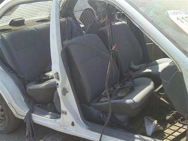  Daihatsu CHARADE 1999    EN DESARME