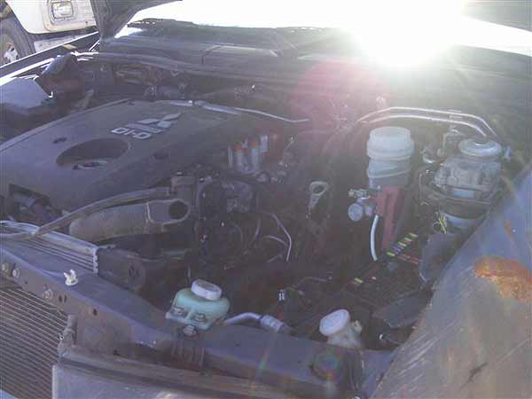  Mitsubishi L200 2010    EN DESARME