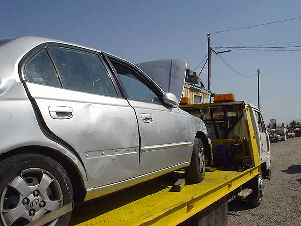 Hyundai ACCENT 2000    EN DESARME