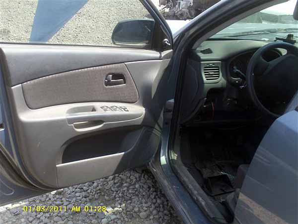  Kia RIO 2008    EN DESARME