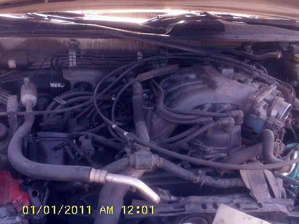  Nissan PATHFINDER 2000    EN DESARME