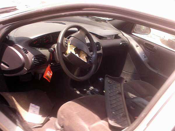  Chrysler STRATUS     EN DESARME