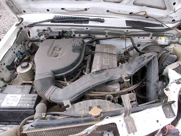  Nissan D21 2005    EN DESARME