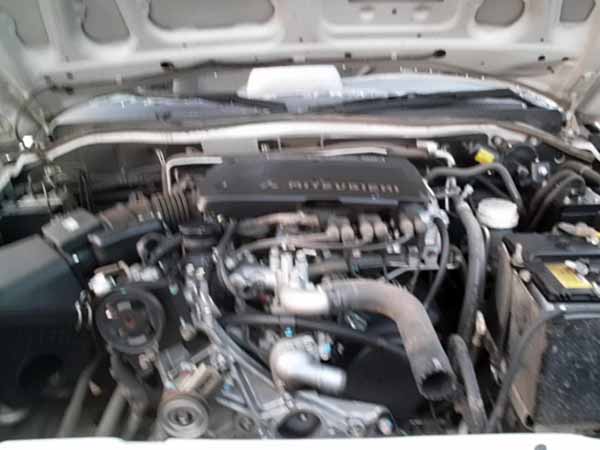  Mitsubishi MONTERO 2010    EN DESARME