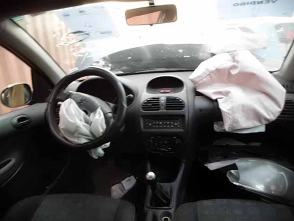  Peugeot 206 2006    EN DESARME