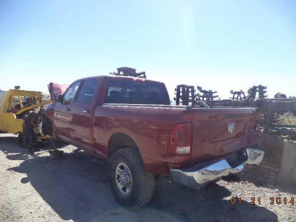 MUñON Dodge RAM 2011  USADO  EN DESARME
