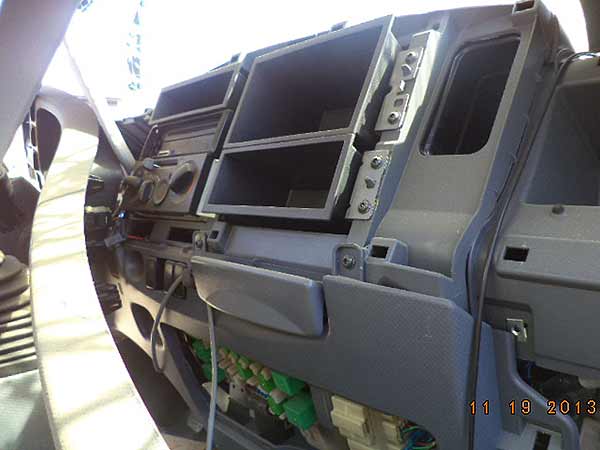  Chevrolet NQR 2013    EN DESARME