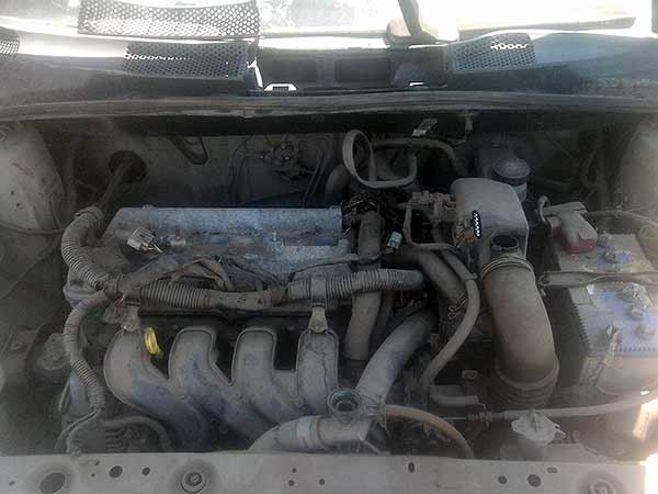  Toyota YARIS     EN DESARME