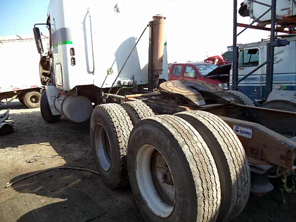 MUñON Freightliner CL120 2008  USADO  EN DESARME