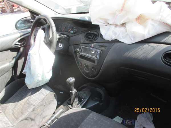  Ford FOCUS 2003    EN DESARME