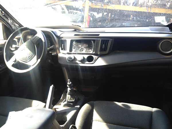  Toyota RAV4 2015    EN DESARME