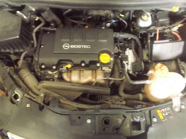  Opel CORSA 2013    EN DESARME