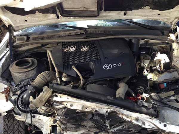 Toyota HILUX 2013    EN DESARME