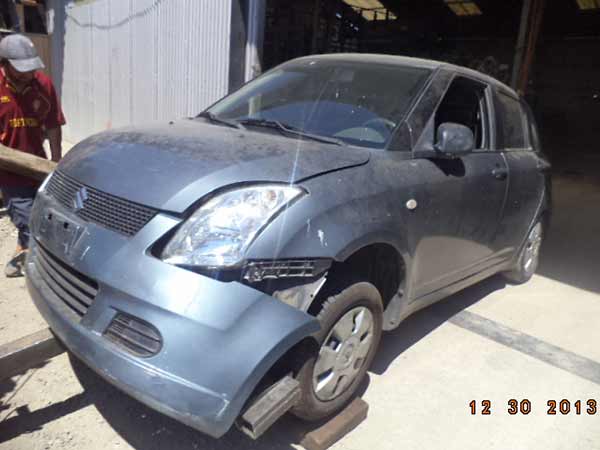  Suzuki SWIFT 2007    EN DESARME