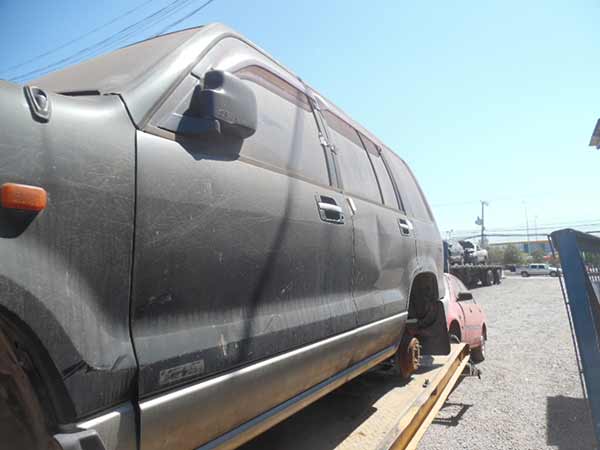 VIDRIO Isuzu TROOPER 1992  USADO  EN DESARME